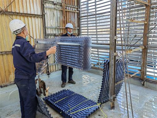 東莞玻璃鋼冷卻塔維修廠家提供服務(wù),東莞德勝玻璃鋼