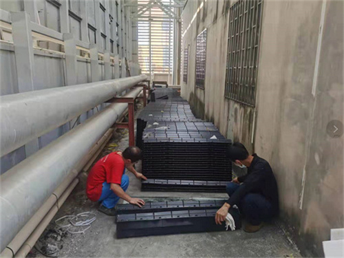 工業(yè)冷卻塔的工作過程是怎樣的呢？(閉式冷卻塔)